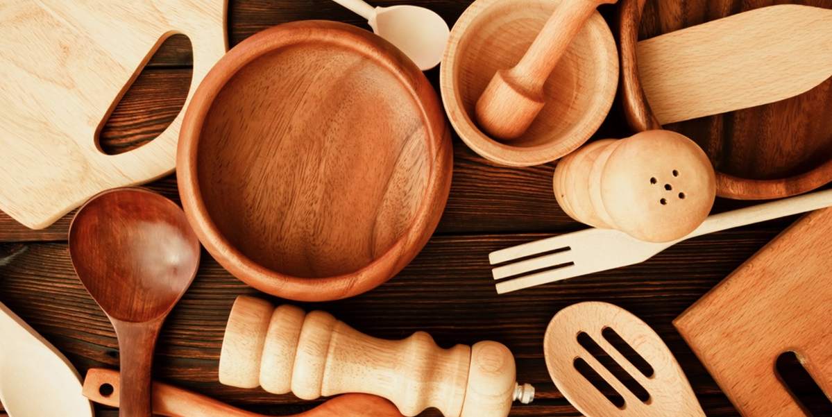 Har du också köksredskap av trä? Rengör dem ordentligt med bara en ingrediens
