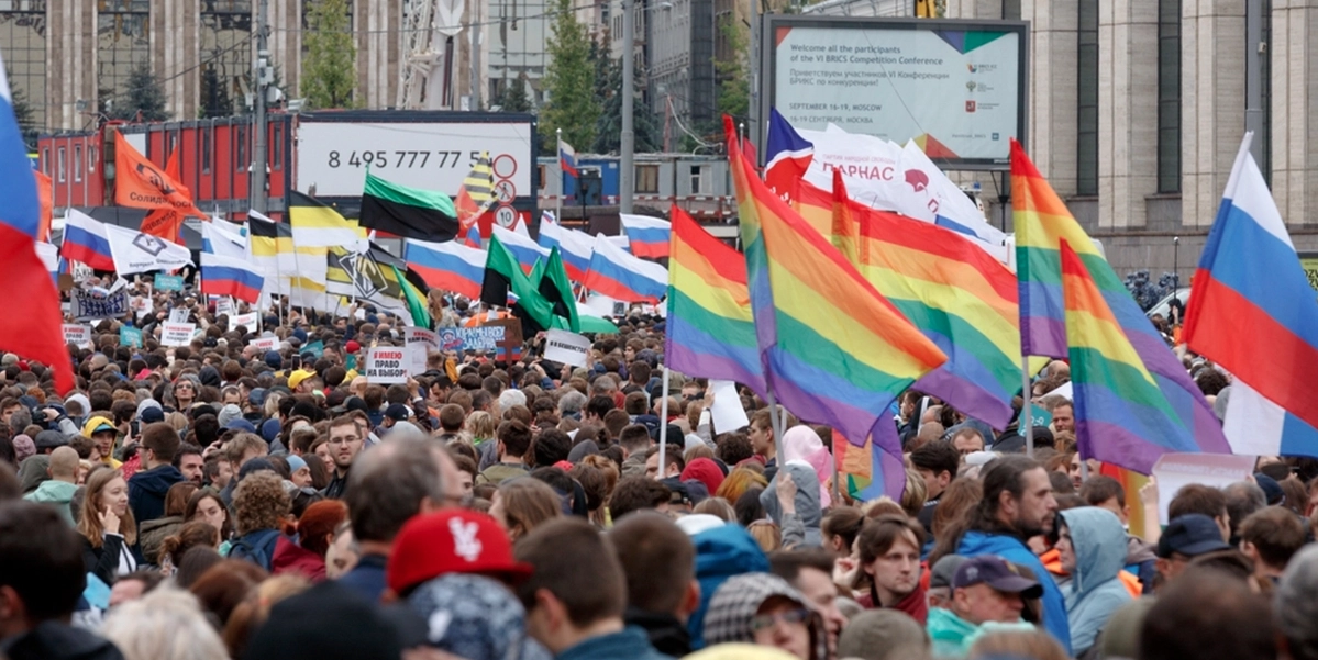 Ryssland etablerar censurorgan för att identifiera ”LGBT-propaganda” i böcker