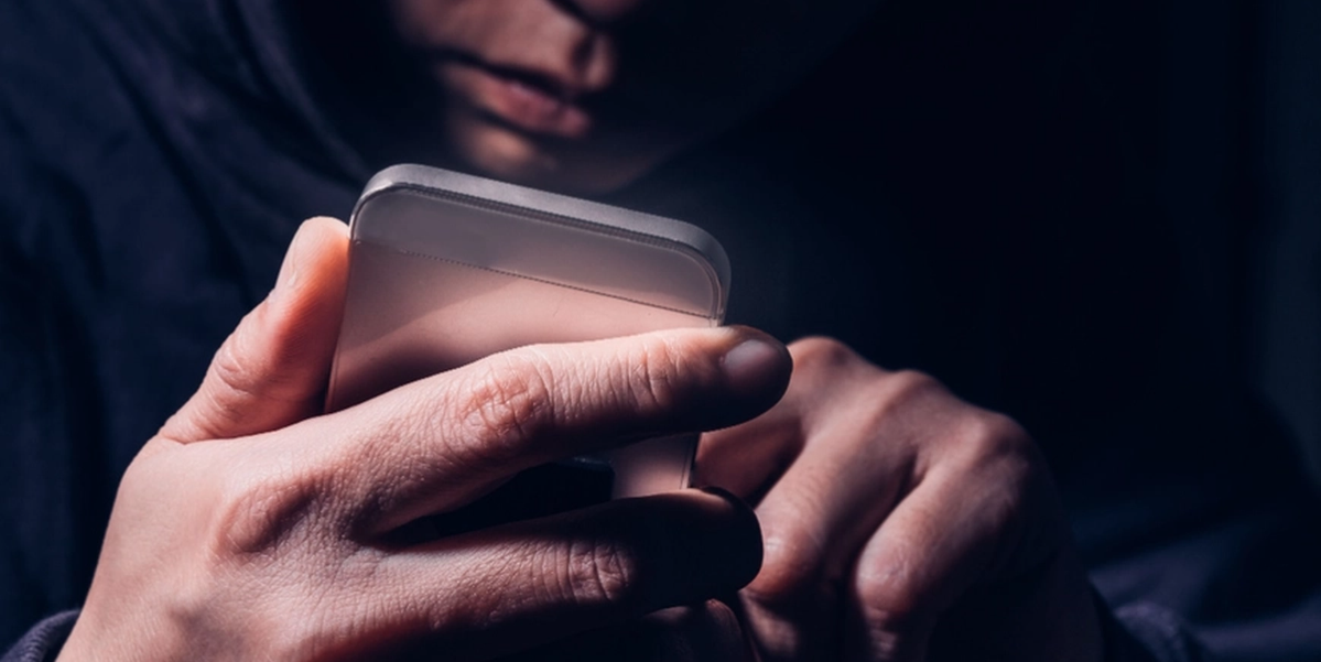 Din smartphone hör vad du säger: Så skyddar du din integritet