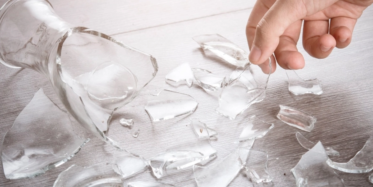 Ett enkelt knep för att hitta även de minsta glasskärvorna