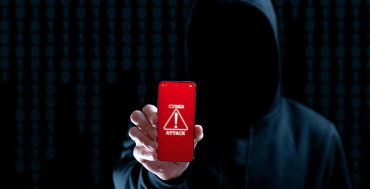 Varning till alla iPhone-användare efter stort hackerangrepp