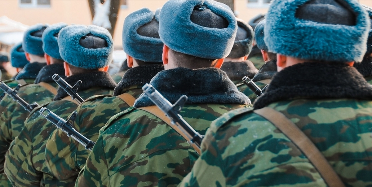 Rysk soldat uttalar sig i video: Svåra förhållanden vid frontlinjen