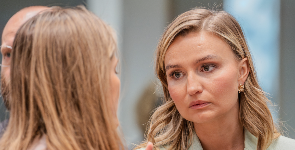 Kritikstorm mot ny lag: Jurister sågar Ebba Buschs uttalande
