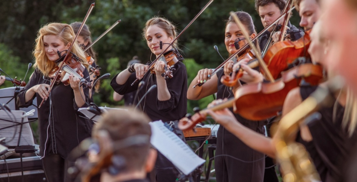 Finsk stad spelar klassisk musik för att hålla ungdomar borta från festande