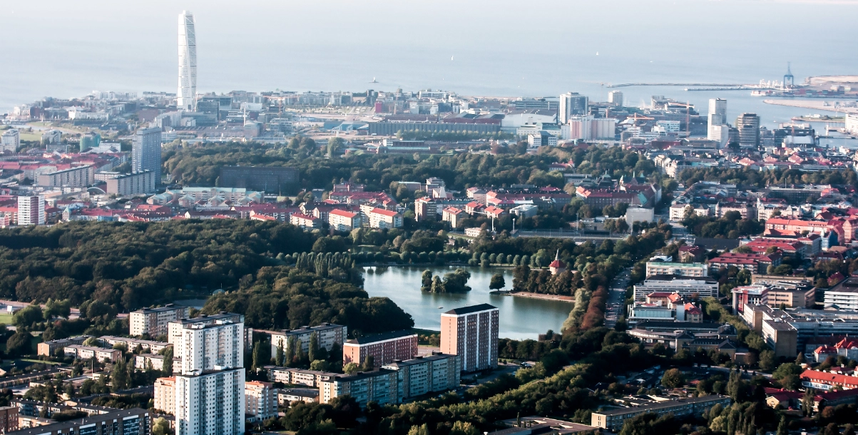 Åtal för grovt koppleri i Malmö: Man drev bordell i egen lägenhet