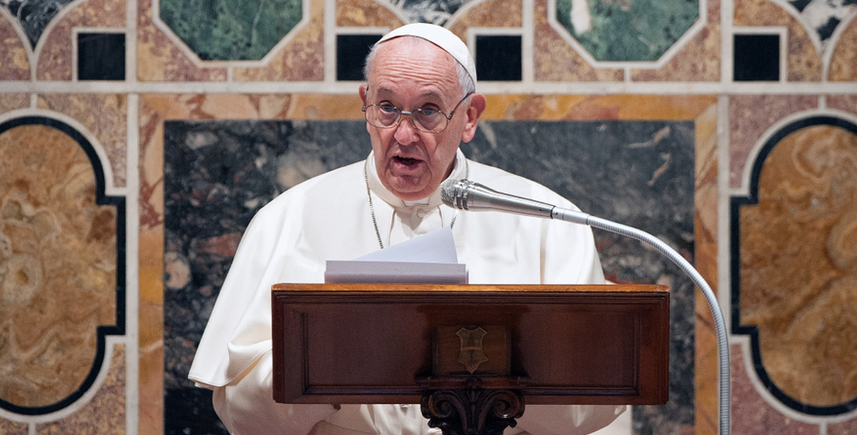 Påve Franciskus fördömer knarkhandlare som ’mördare’