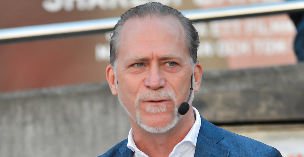 JUST NU: Helldén får jublande applåder efter sitt förslag om fyradagarsvecka