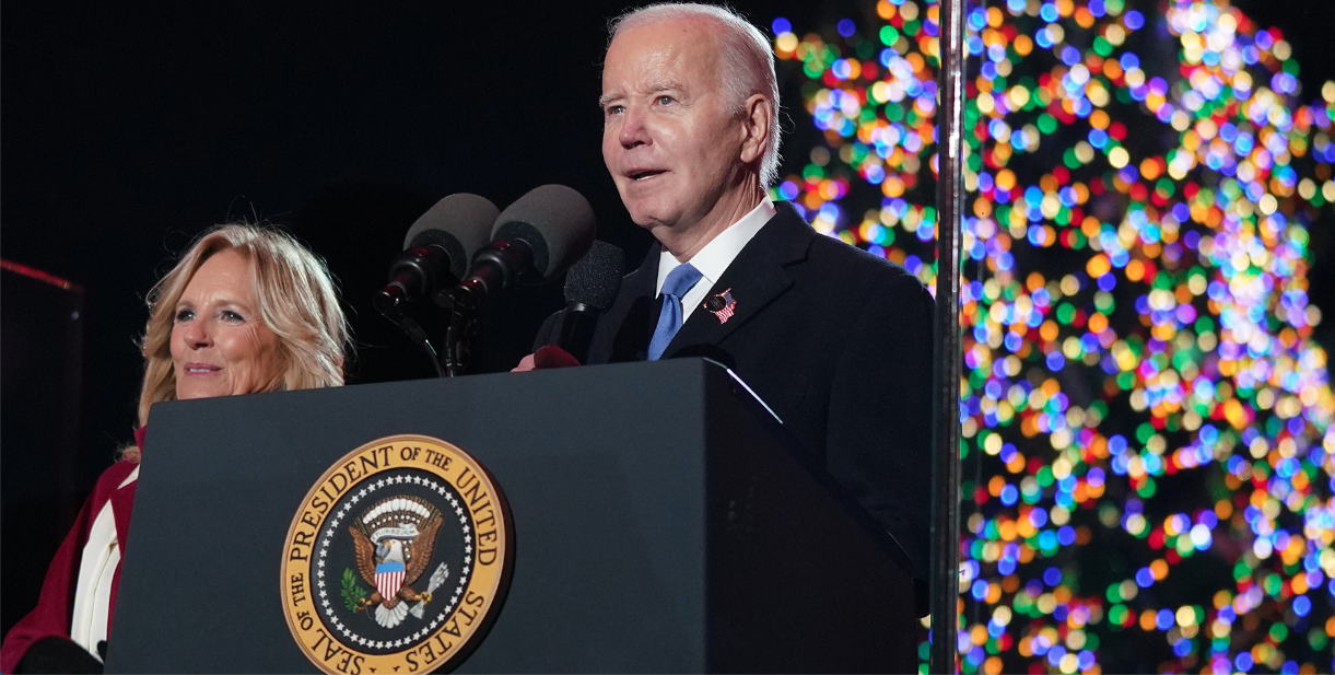 DNC-medlem uppmanar Biden att lämna över ledarskapet till Kamala Harris