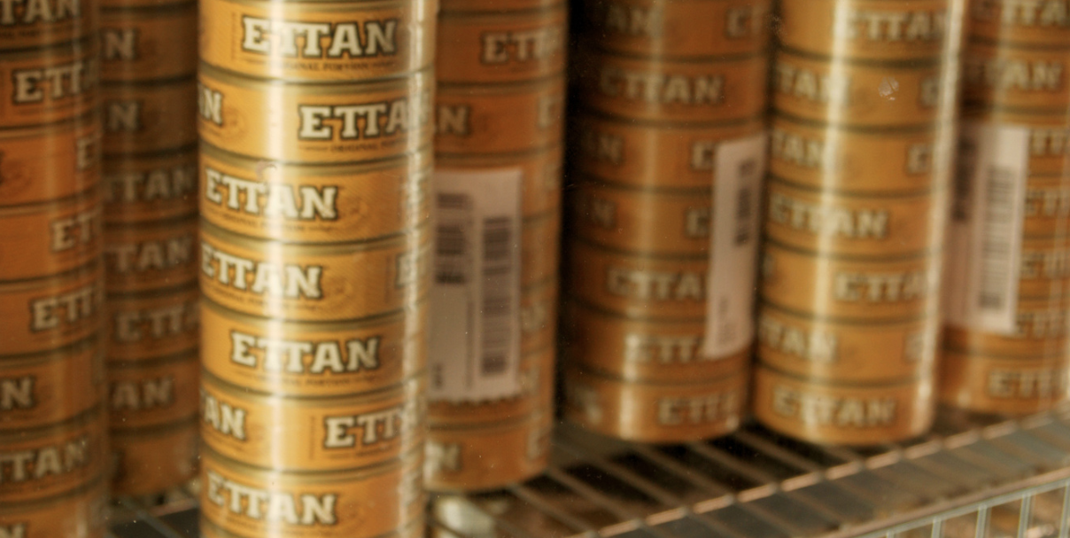 ”Snuspanik” i Sverige: Hyllorna ekar tomt