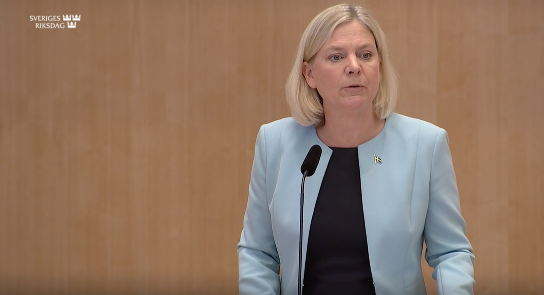 Skarp kritik från Andersson: Anklagar Kristersson för att förvärra sjukvården