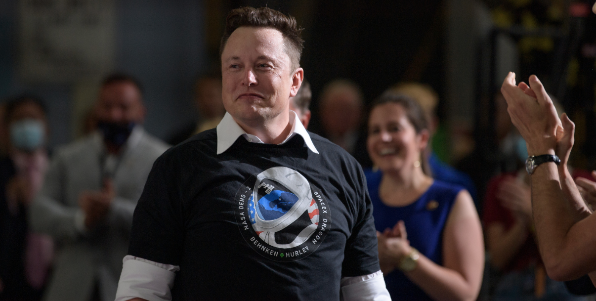 Varför bryr sig Elon Musk om Storbritannien?