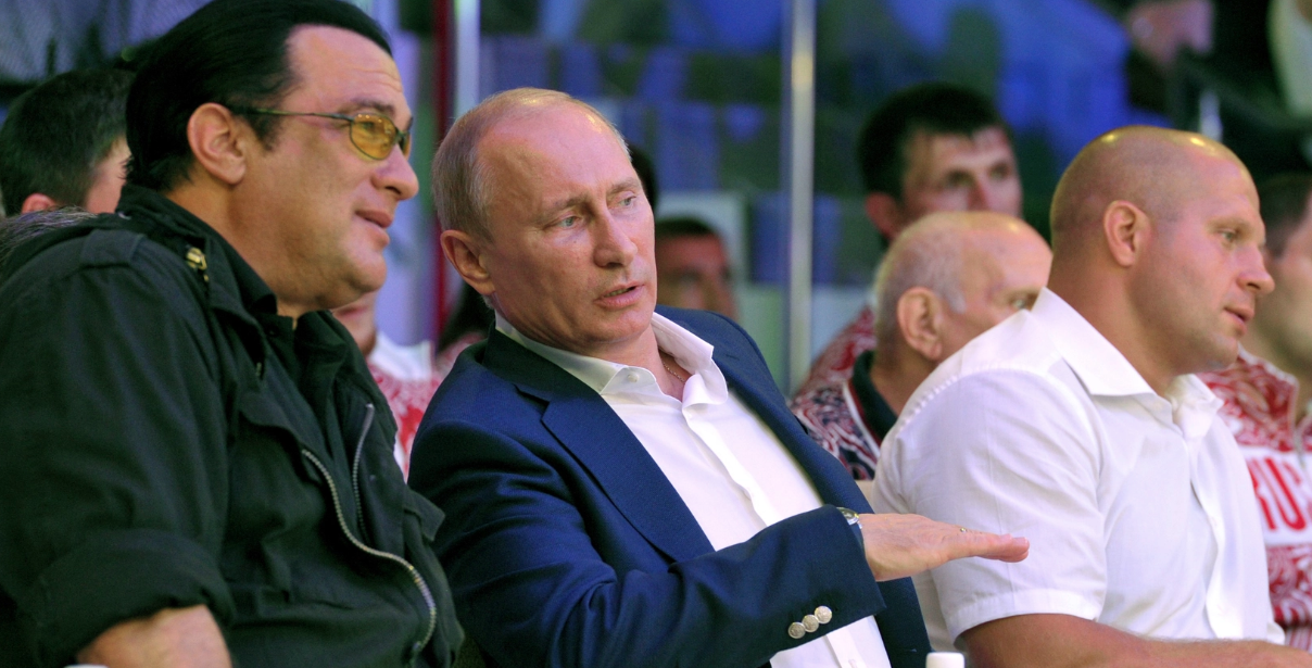 Actionstjärnan svär lojalitet till Putin: ”Redo att dö för honom”