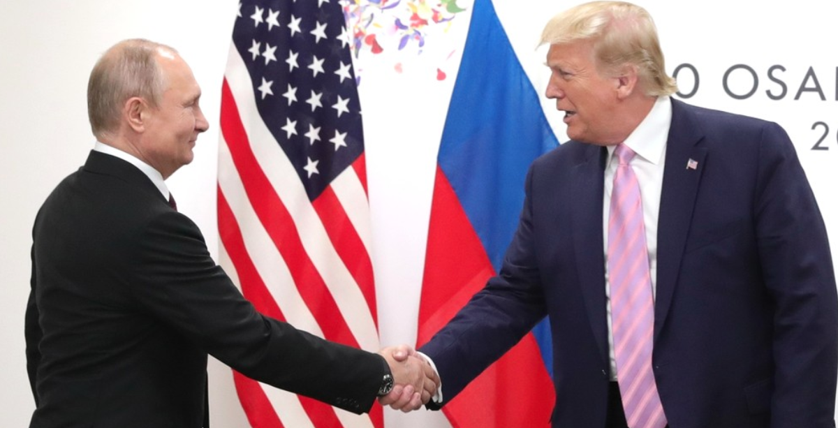 Putin under press: Eskalera kriget eller förhandla med Trump om fred?