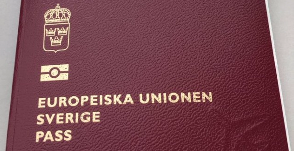 Pass räcker inte längre: Detta europeiska land skärper gränskontrollen 2025