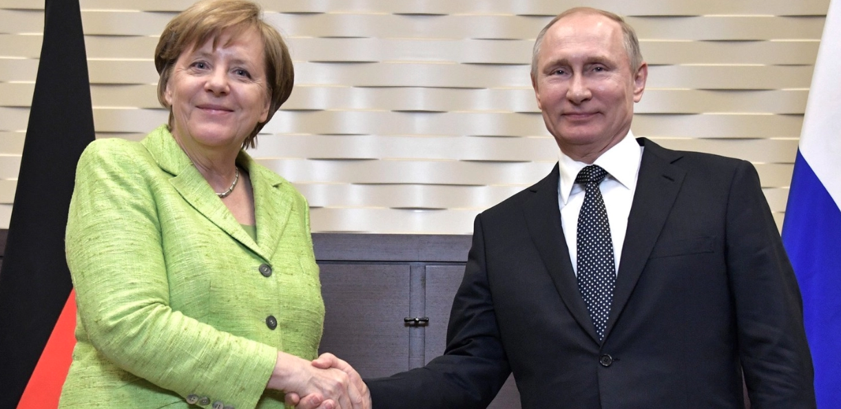 ”Förlåt mig”: Putin ber Merkel om ursäkt