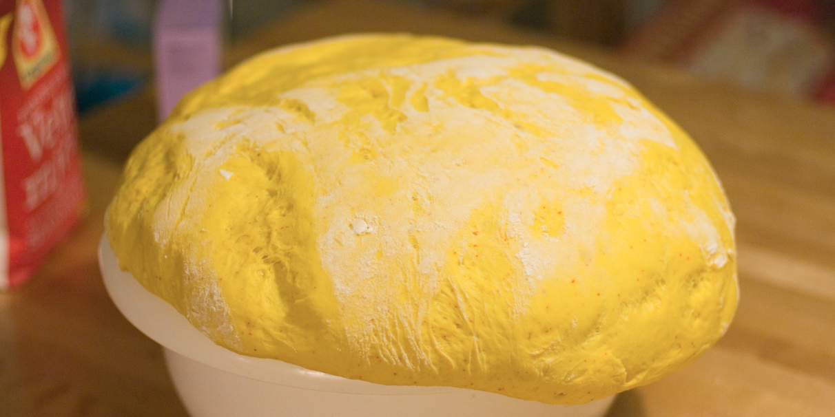 Bakexperten varnar: Detta ska du aldrig ha i lussedegen