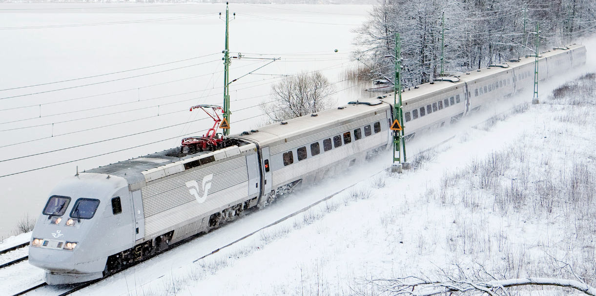 Nästan ett dygn av tågkaos – SJ varnar för nya förseningar