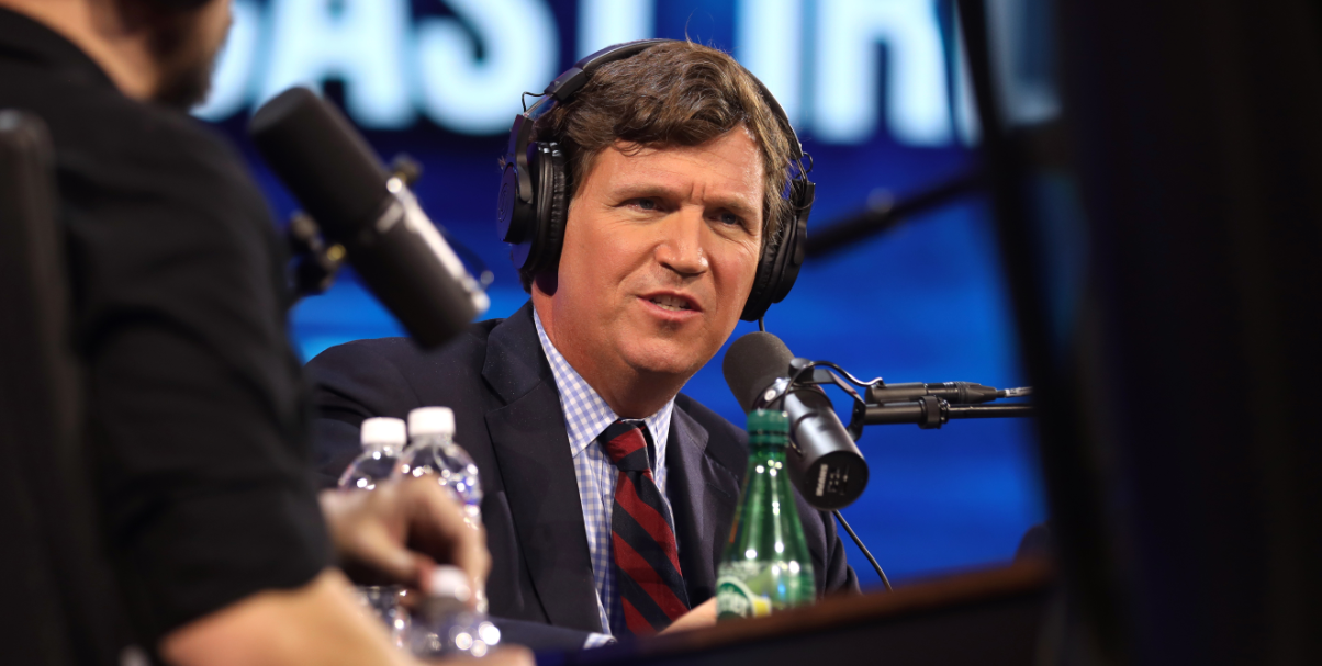 Tucker Carlson återvänder till Moskva – lovar ”explosiv” intervju