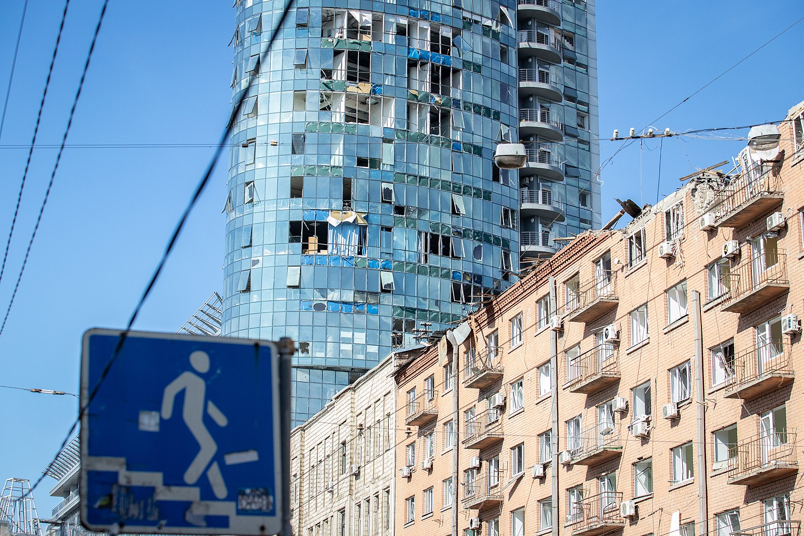 Centrala Kyiv under attack: Minst tre döda och omfattande skador