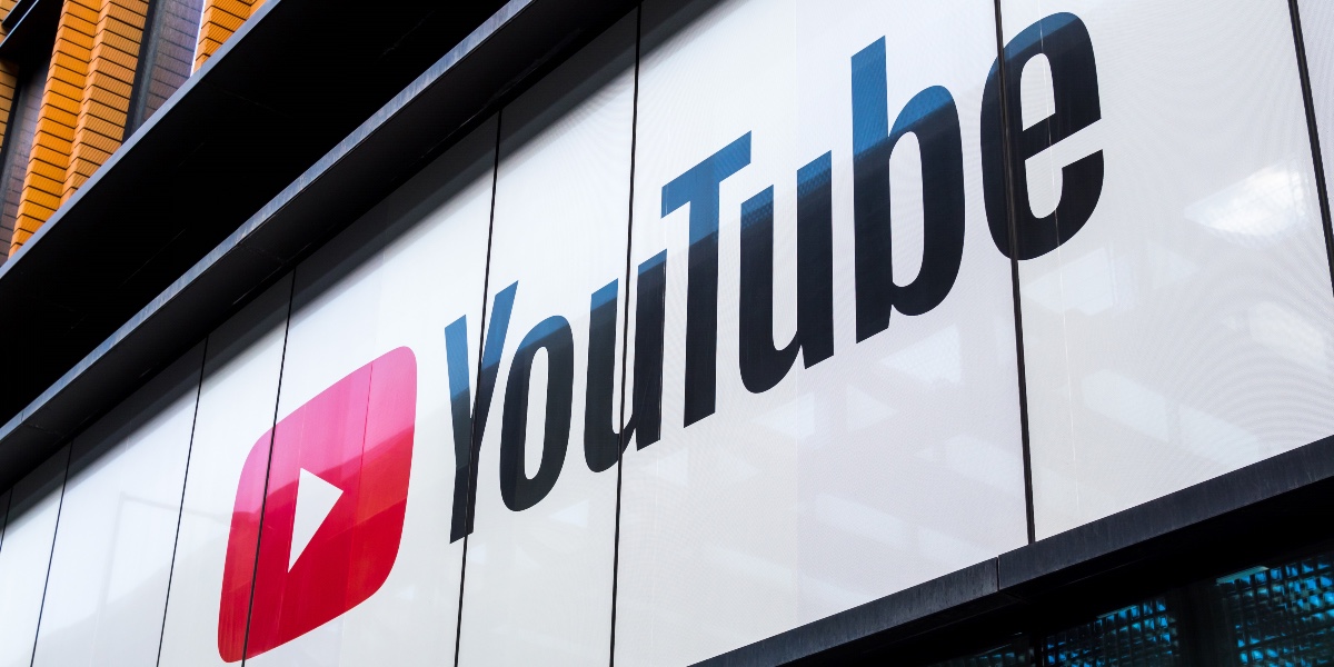 Ryssland stänger och släcker YouTube